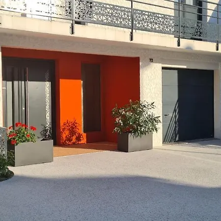 Apartman Le Fetilly Avec Parking Privatif, Bus, Wifi Et Climatisation *