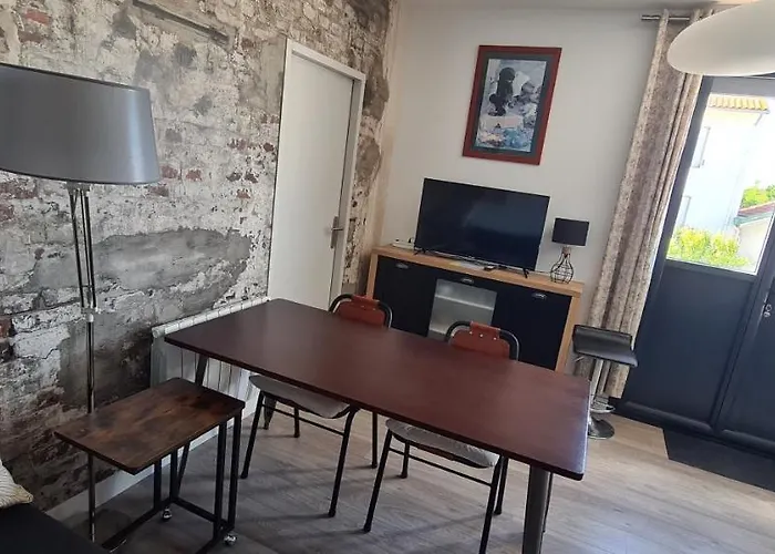 Appartement Le Fétilly Avec Parking Privatif Et Climatisation